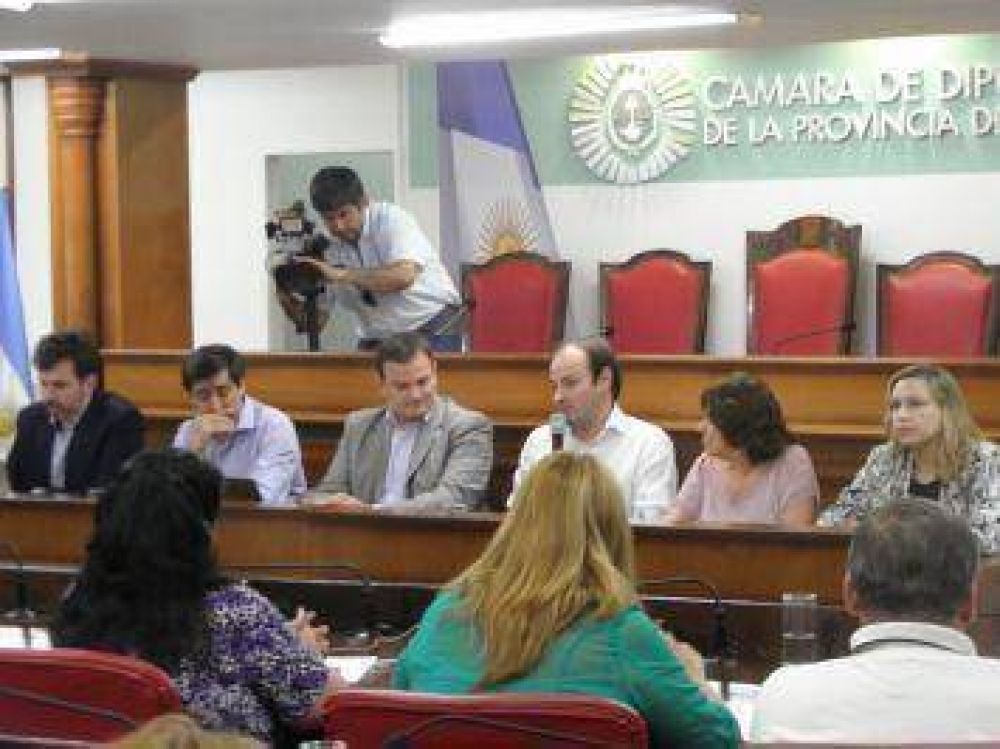Presentaron el proyecto urban�stico de La Rubita para la construcci�n de 1600 viviendas