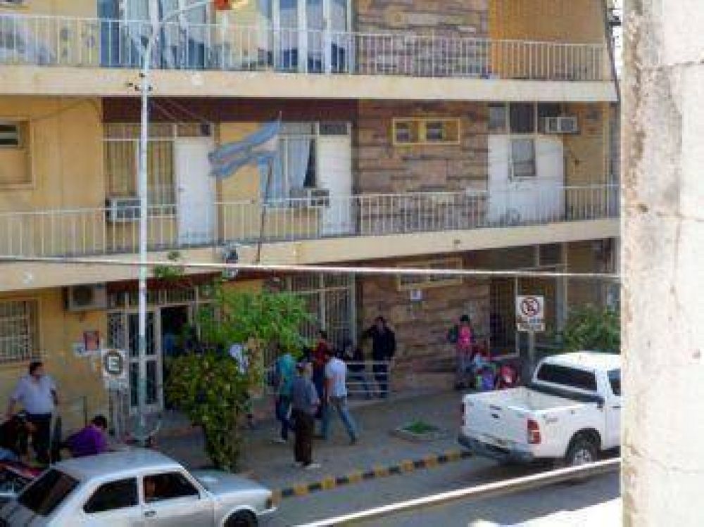 Declar� un sereno y uno de los cuatro detenidos por el crimen de 