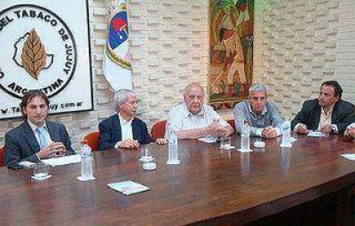Tabaco � anuncian mayores beneficios para los trabajadores del sector