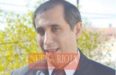 Paredes Urquiza en carrera por la Intendencia