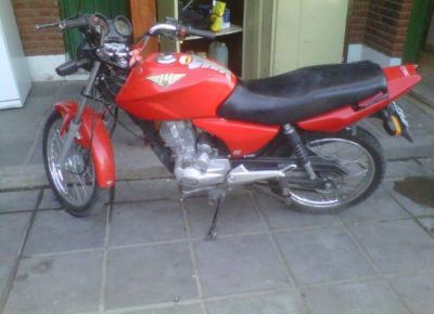 San Luis: detuvieron a dos hermanos por robar una moto