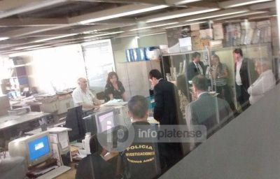 Coimas: Allanaron la Torre 1 en la causa que involucra a funcionarios de Bruera