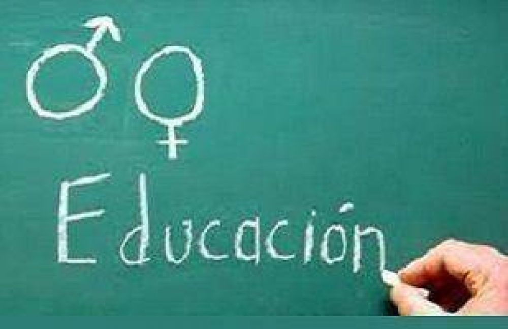 El embarazo de dos alumnas de una escuela renueva el debate por la educaci�n sexual obligatoria