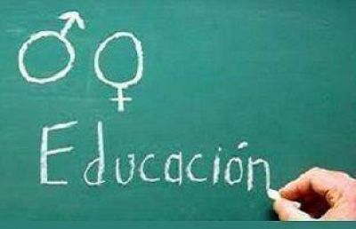 El embarazo de dos alumnas de una escuela renueva el debate por la educaci�n sexual obligatoria