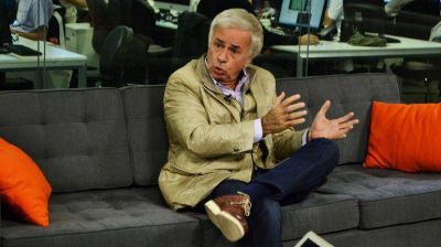 De la Sota lanz� su candidatura y prometi� que 