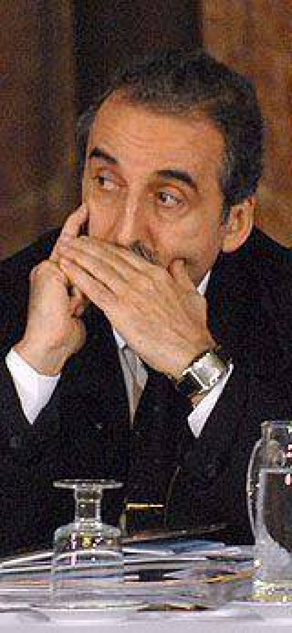 "Cristina me ratific� aunque hay presiones para que me vaya"