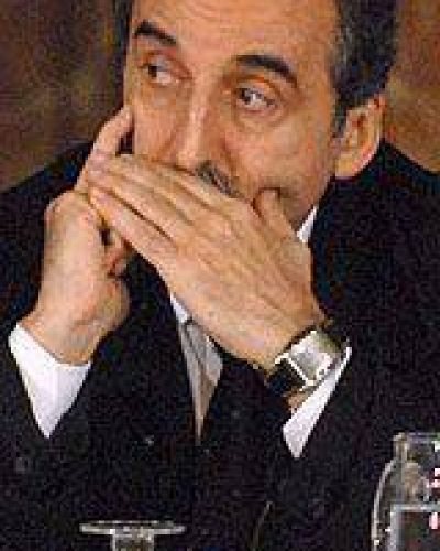"Cristina me ratific� aunque hay presiones para que me vaya"