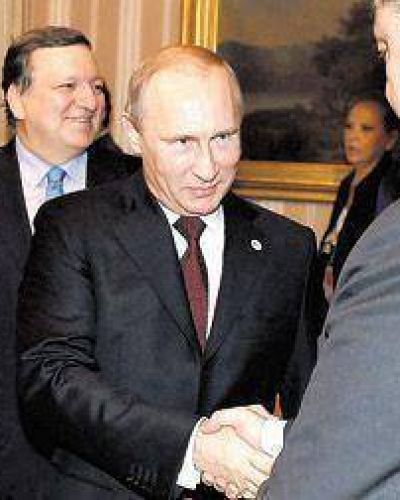 Fr�o encuentro entre Putin y Poroshenko