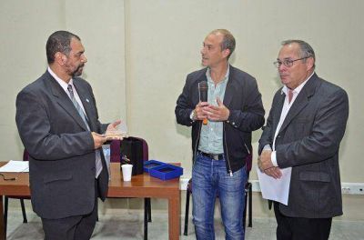 Charla sobre �Gesti�n Sustentable de los Residuos� en San Fernando
