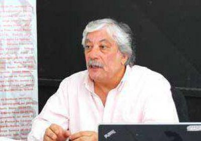 Repercusiones del procesamiento de Carreras por estafa