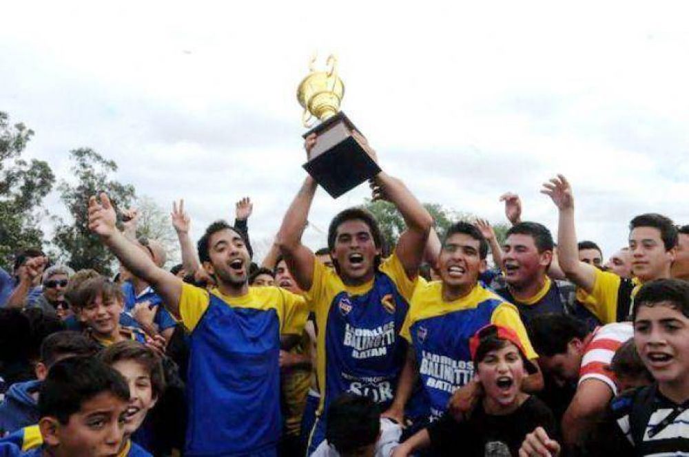 Bat�n, de fiesta: Juventud Unida se consagr� campe�n del f�tbol marplatense 
