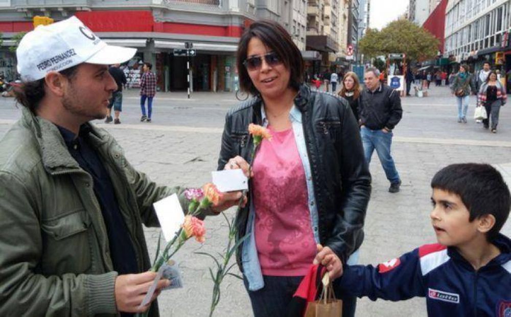 Particular agasajo en el D�a de la Madre de la Juventud Sindical de la CGT - See more at: http://www.elretratodehoy.com.ar/ver_nota.asp?cod=33698#sthash.TUq7Hhp7.dpuf