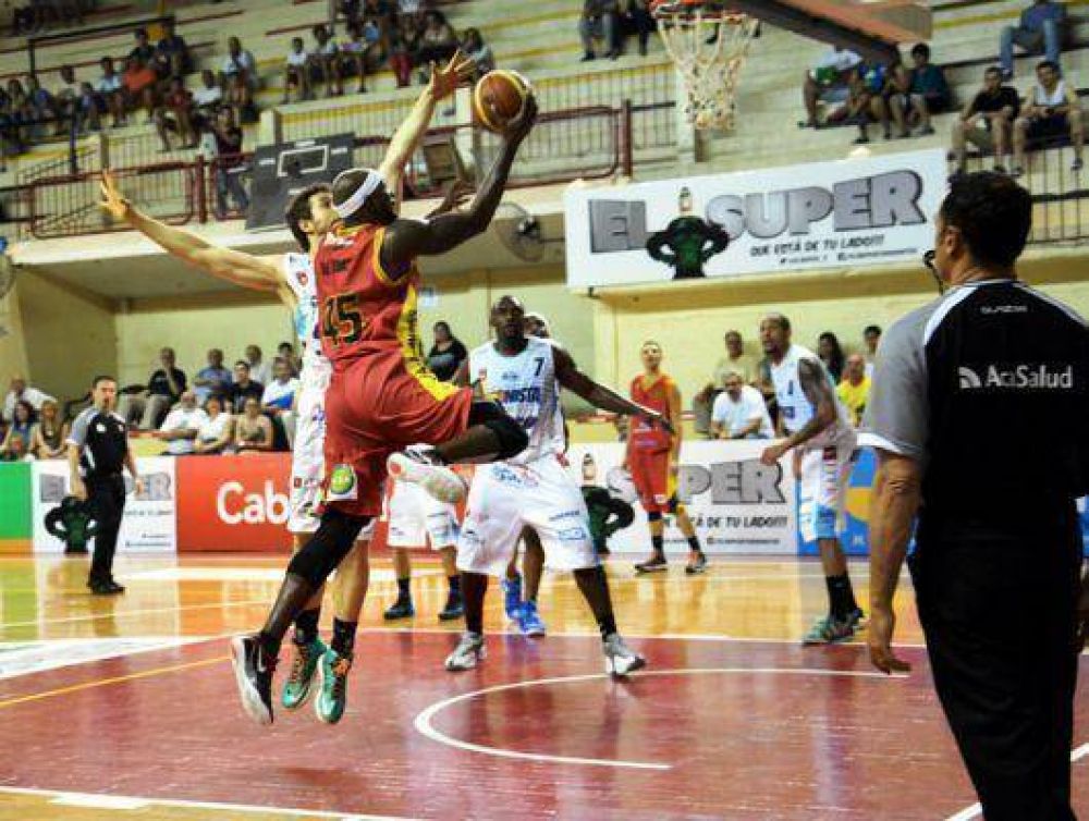 San Mart�n se impuso c�modo ante Sionista de Paran�