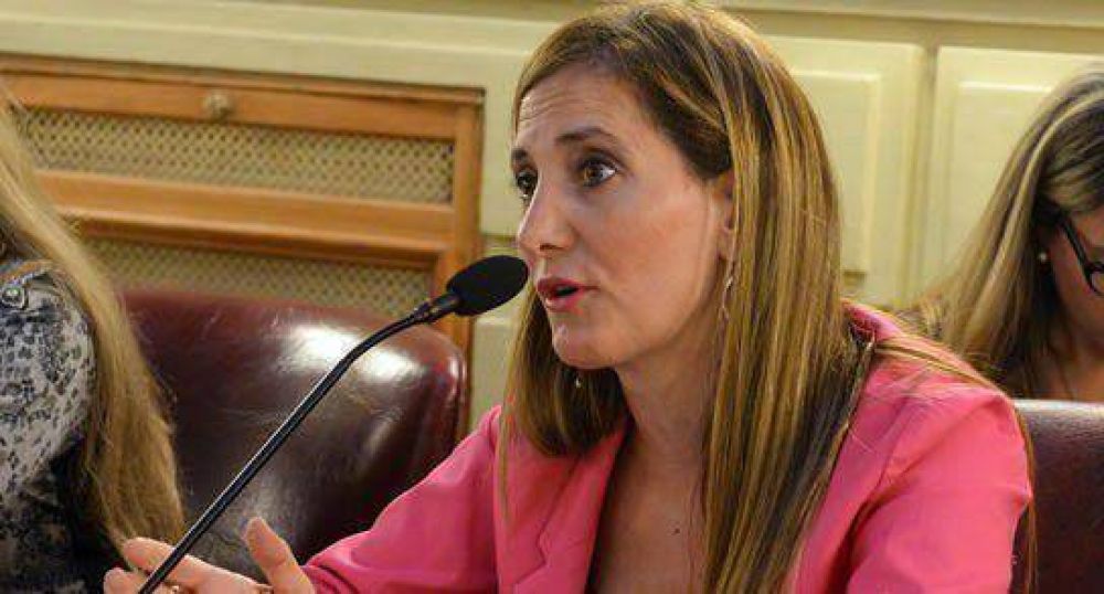 �Chino� Ros�a en Rosario y Marcela Aeberhard en Santa Fe