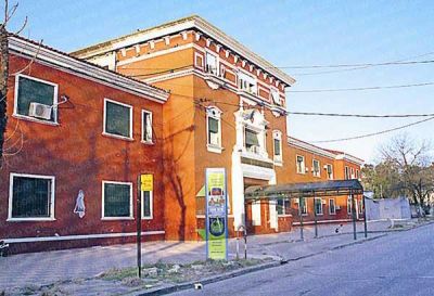Batalla campal en El Mercadito dej� un herido de arma blanca