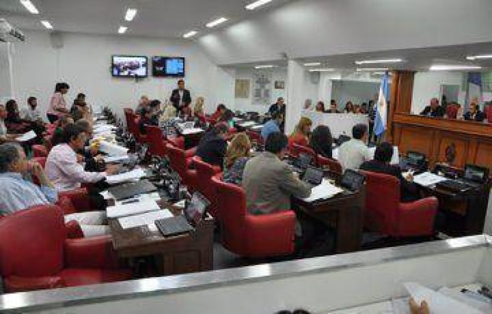 PASO y el conflicto con Tesorer�a y Contadur�a dos temas clave en la C�mara de Diputados