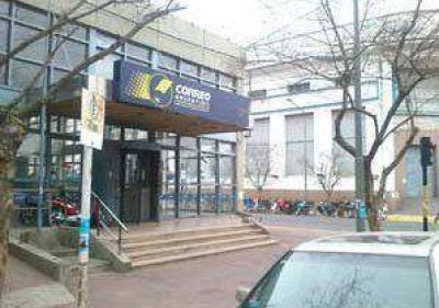 El Correo le cort� el servicio al Gobierno provincial