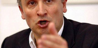 Morales calific� como una �canallada� al intento de generar miedo en la poblaci�n y asegur� que �esto lo est� haciendo Cristina�