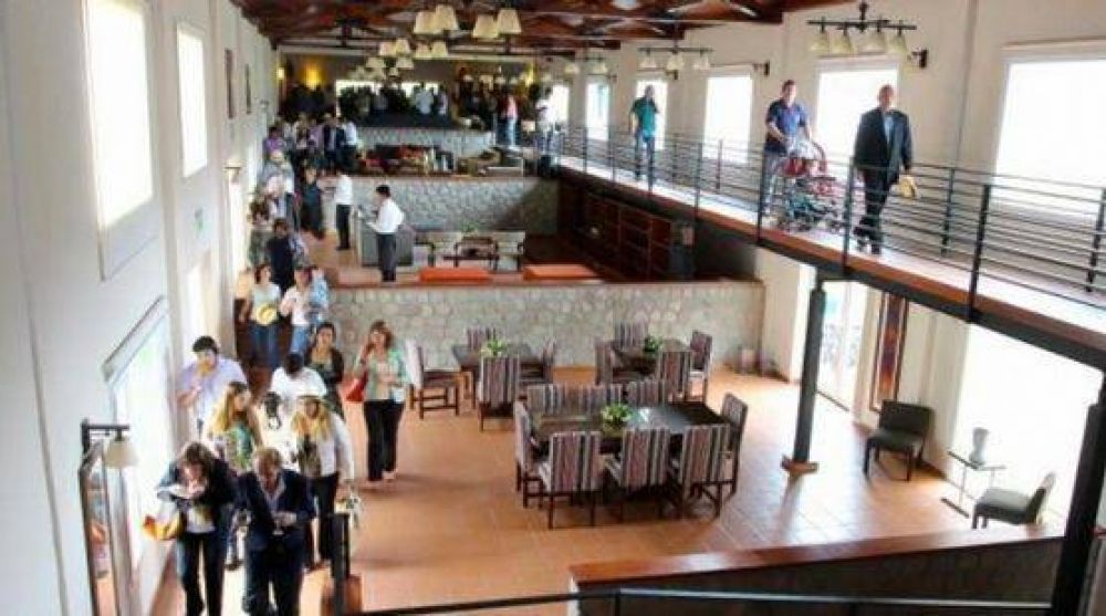 Inauguraron el primer hotel ecol�gico en Taf� del Valle