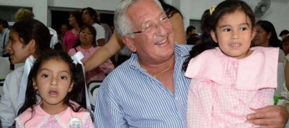FELLNER INAUGUR� UN JARD�N DE INFANTES EN YUTO