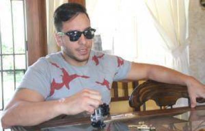 Le roban a un hijo de Abel�n y cree que fue una 