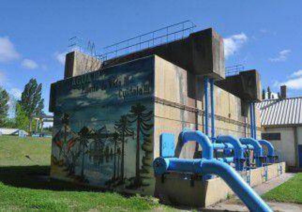 Ampl�an el servicio de agua en Plottier con vistas al verano 