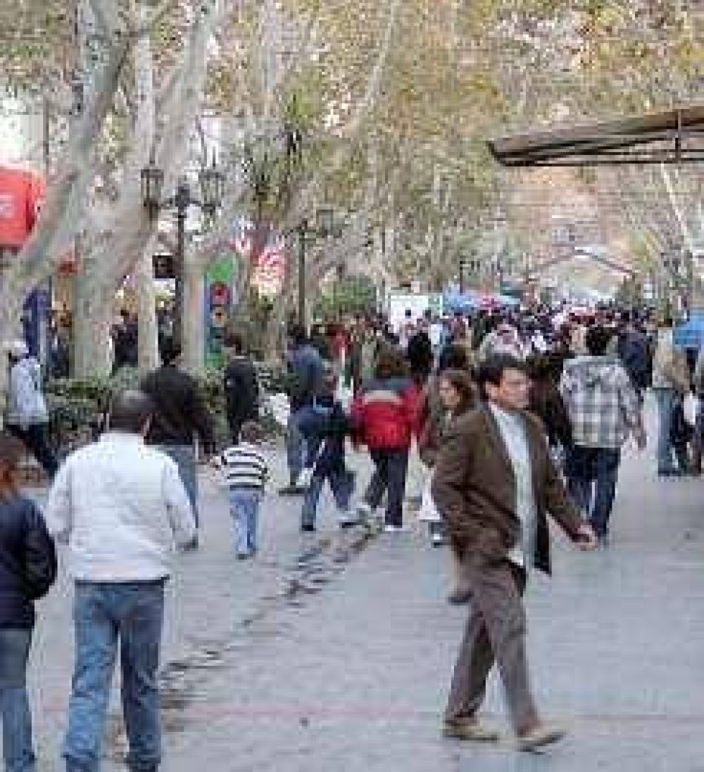 El comercio abre ma�ana y los empleados dictaron paro