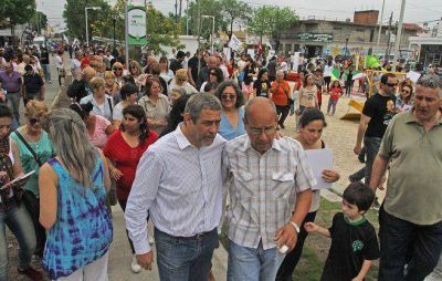 Avellaneda: se reinauguraron siete plazoletas ubicadas en Wilde
