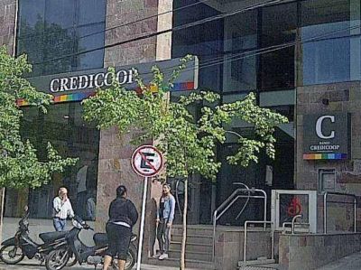Robaron m�s de $ 90 mil de un cajero, pero los atrap� la polic�a