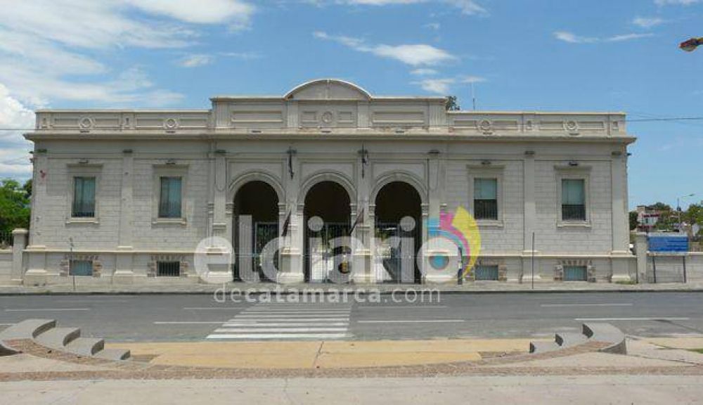 La gesti�n de Jalil sufri� otra manifestaci�n por falta de trabajo