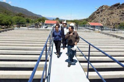 Luc�a recorri� obras y dialog� con vecinos de Fray Mamerto Esqui�