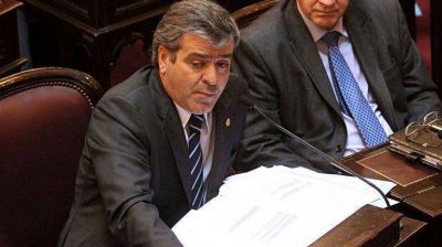El apoyo de Massa a Cano genera pol�mica dentro de FAUnen 