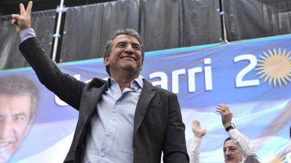 Encuesta da ventaja a Urribarri en Paran�