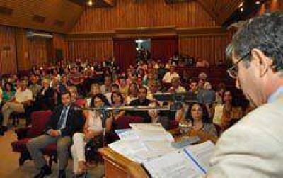 Entregaron reconocimientos al conmemorarse el �D�a del Pediatra�