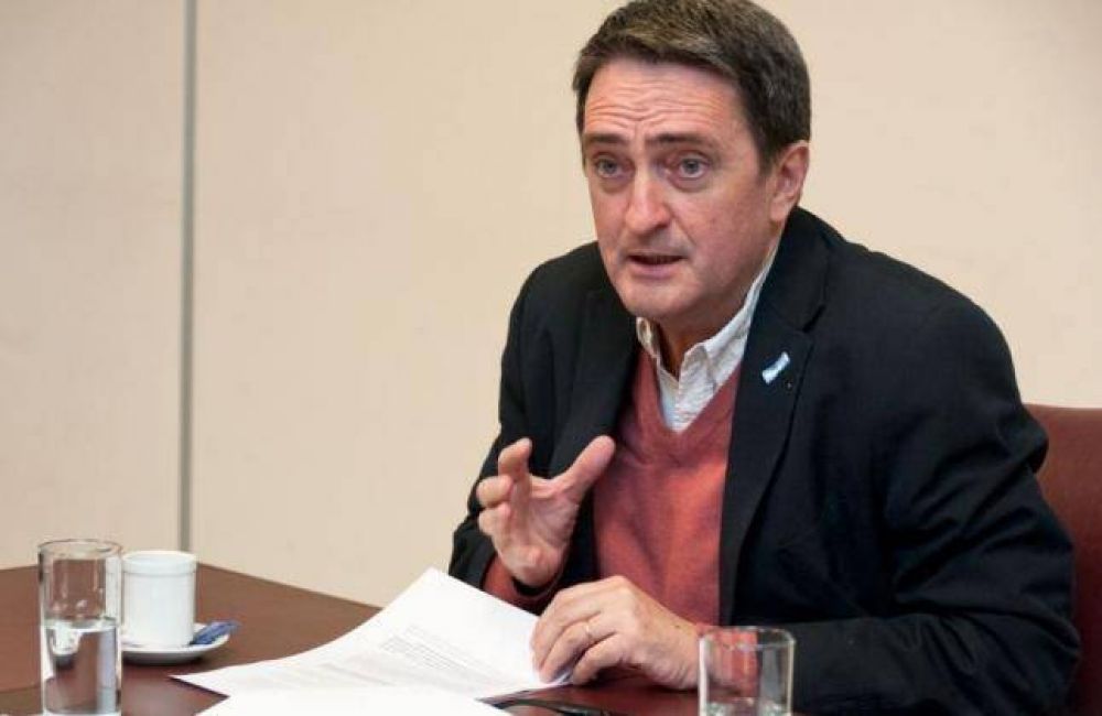 La interna de la UCR ser� el 21 de diciembre
