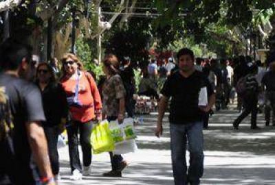  Luego del d�a de la madre: Comerciantes ya se preparan para las ventas de fin de a�o