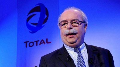 Muri� el presidente de la gigante petrolera Total en un accidente a�reo en Mosc�