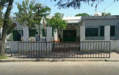 Dos alumnas fueron internadas por ingerir nafta en C�rdoba