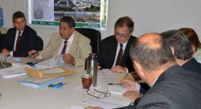 Miles de obreros trabajar�n en construcci�n de viviendas del IPV