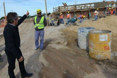 Realizar�n obras el�ctricas claves para la costa del Paran�