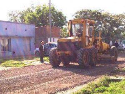 Avanza el plan integral de reparaci�n de calles con piedra.