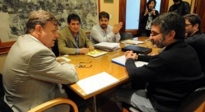Trovant le pidi� al municipio de Trelew que facilite 800 lotes para hacer nuevas viviendas