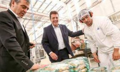 Massa ratific� su apoyo a Jos� Cano como candidato a gobernador 2015