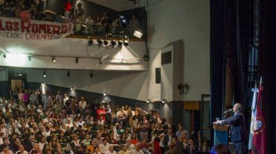 Romero anunci� el plan de empleo, viviendas y seguridad para Salta