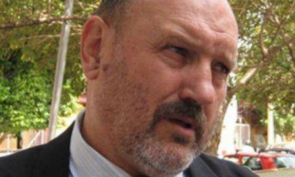 Presidente de la APTM denuncia por corrupci�n a Ari Klussener