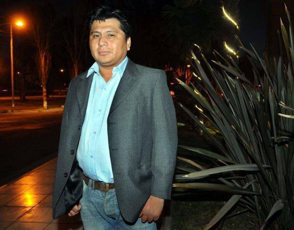 Concejo analiza echar al edil del FIT