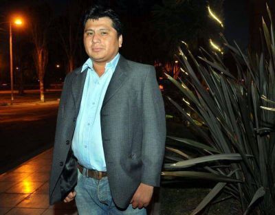 Concejo analiza echar al edil del FIT