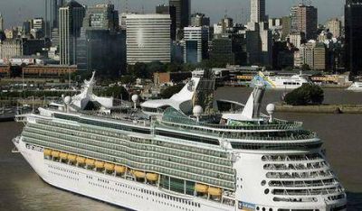 Cay� 30% el arribo de cruceros a Buenos Aires