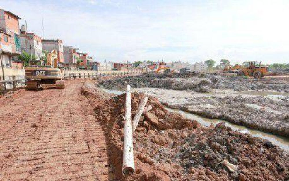 Recuperan el lago Soldati y retiran 300 toneladas de basura