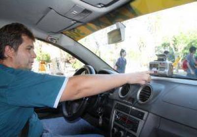Se viene la segunda suba del a�o en la tarifa de taxis